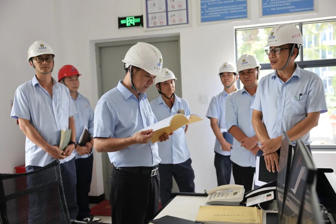 1727098010174260.jpg 640.jpg